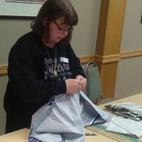 Penny Squirell demo's continuous binding